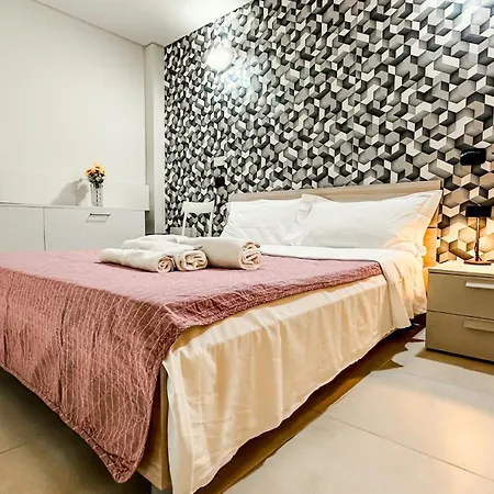 Appartement Loft Stadio - Parking, Gym & Comfort