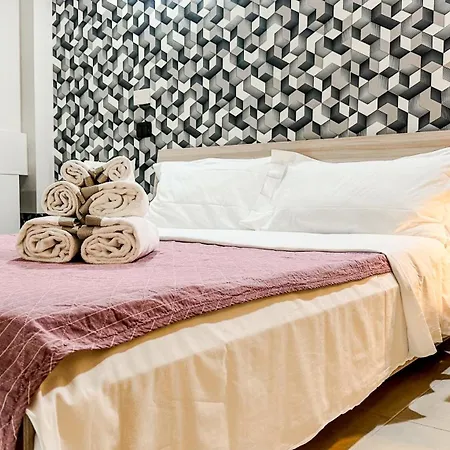 Loft Stadio - Parking, Gym & Comfort Appartamento