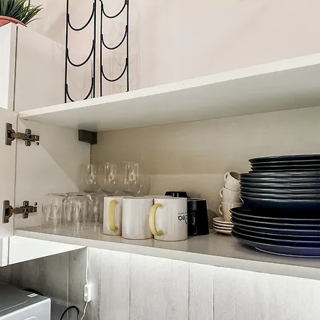 Modern Loft - Parcheggio, Palestra, Comfort Lägenhet