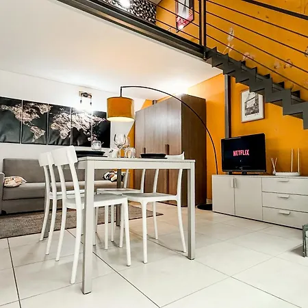 Appartement Loft Stadio - Parking, Gym & Comfort Turin