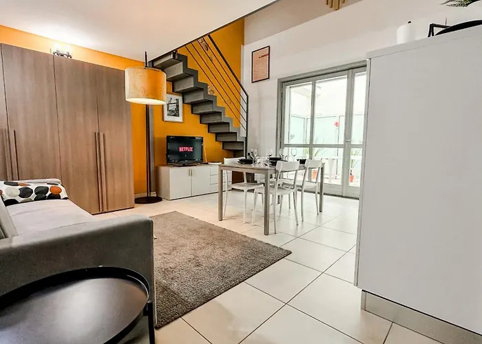 Modern Loft - Parcheggio, Palestra, Comfort Daire Torino
