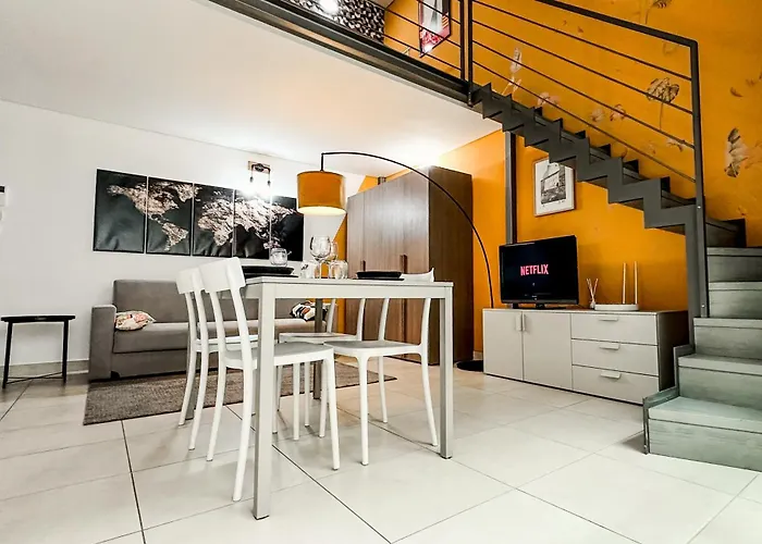 Daire Modern Loft - Parcheggio, Palestra, Comfort Torino